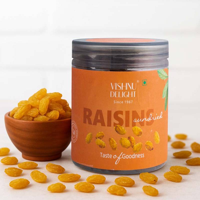 Delicious green raisins jar for kids and adults